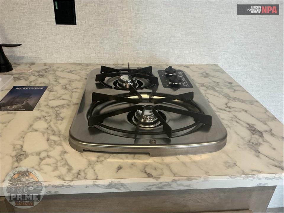 2025 Keystone Rv M-1700 FQ - SPRINGDALE MINI SERIES — фото 17