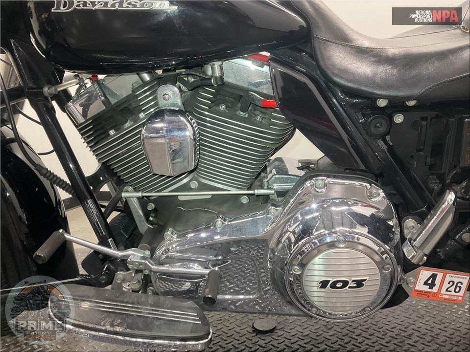 2011 Harley-Davidson FLHX-103 STREET GLIDE — фото 7