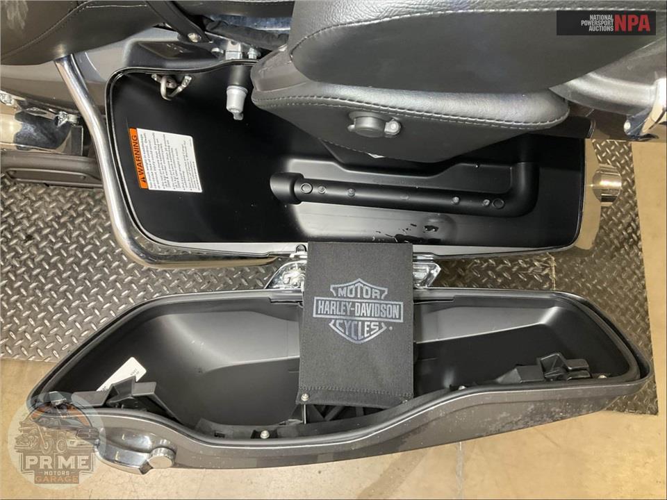 2021 Harley-Davidson FLHTK ULTRA LIMITED — фото 18