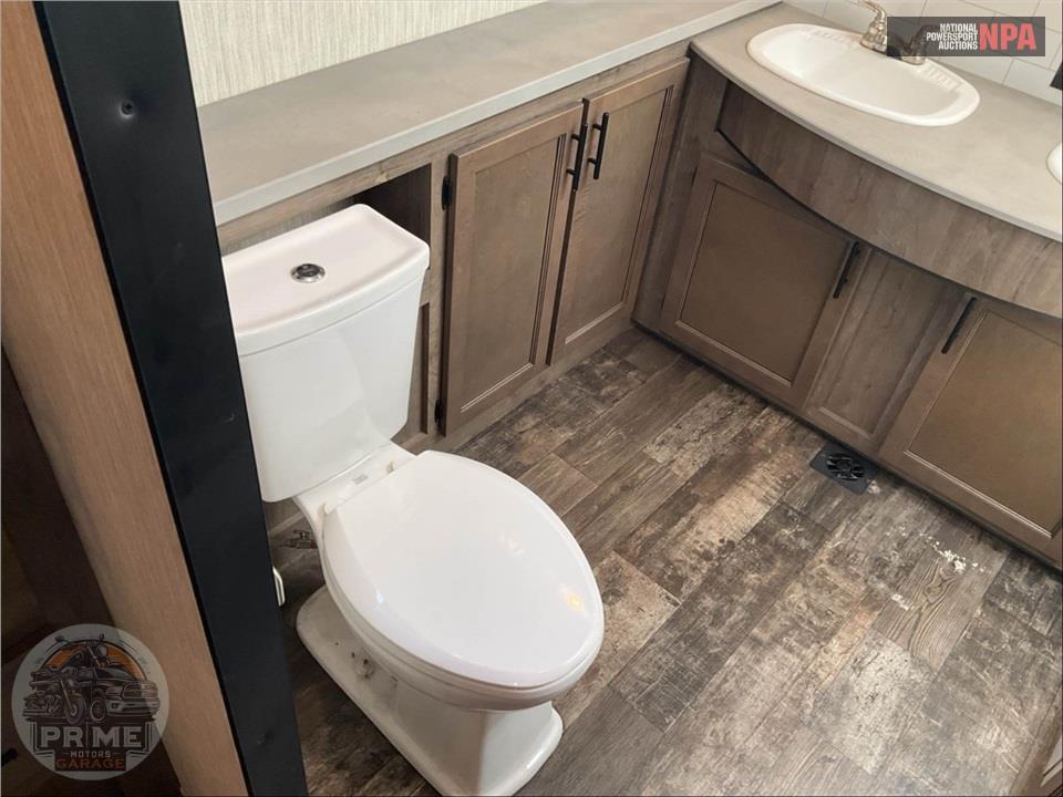 2021 Sabre By Forest River M-37FLH - FIFTH WHEEL SERIES — фото 19