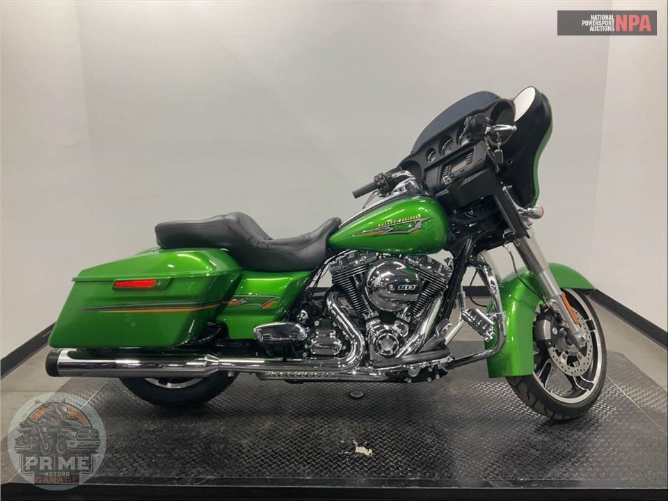 2015 Harley-Davidson FLHX STREET GLIDE — фото 1