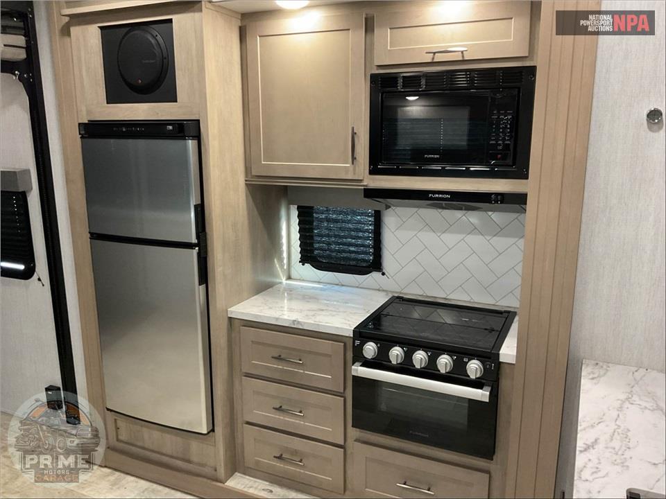 2023 Grand Design Recreational Vehicles M-25G - MOMENTUM G-CLASS TOY HAULER SERIES — фото 15