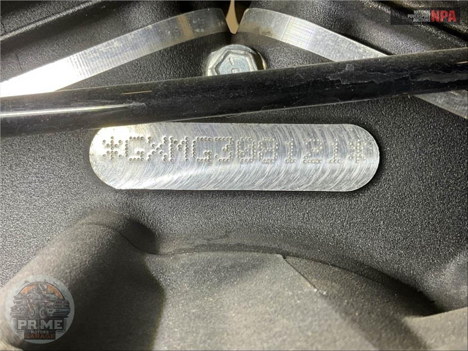 2016 Harley-Davidson FXDB STREET BOB — фото 25