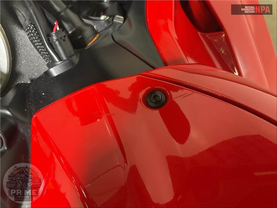 2024 Ducati PANIGALE V4 S — фото 19