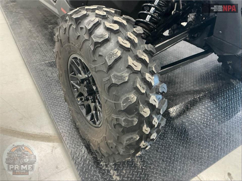 2023 Can-Am MAVERICK X3 MAX X RS TURBO RR 72 (BLACK ONLY) — фото 17