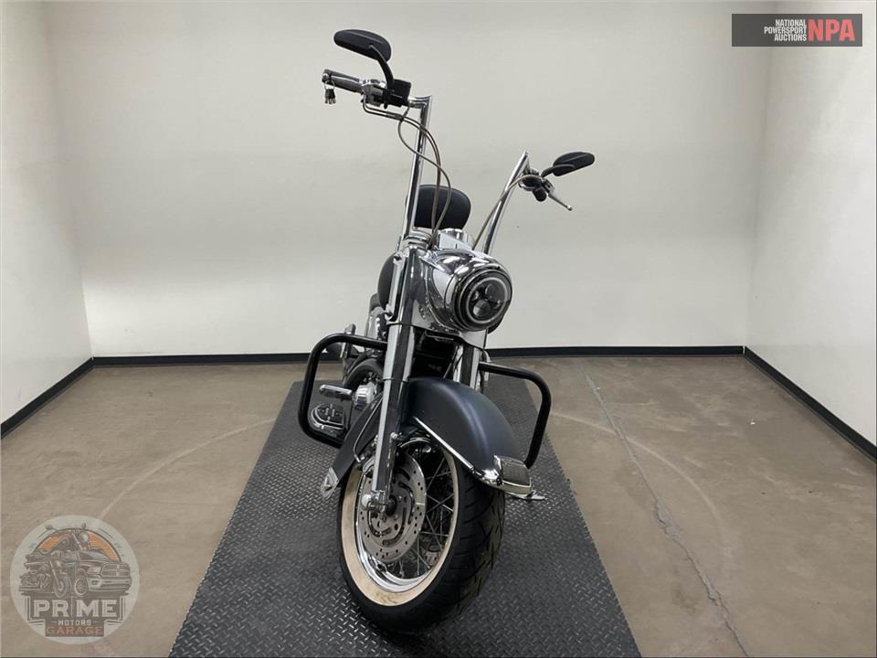 2002 Harley-Davidson FLHRI ROAD KING — фото 2