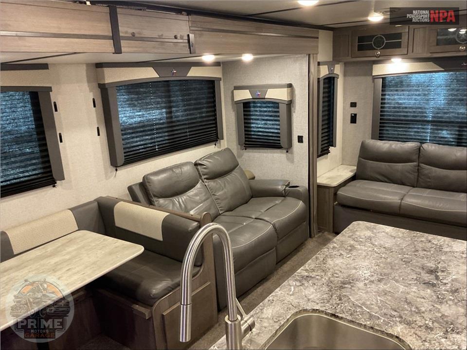 2021 Crossroads Rv M-34 RE - TEXAN SERIES — фото 7