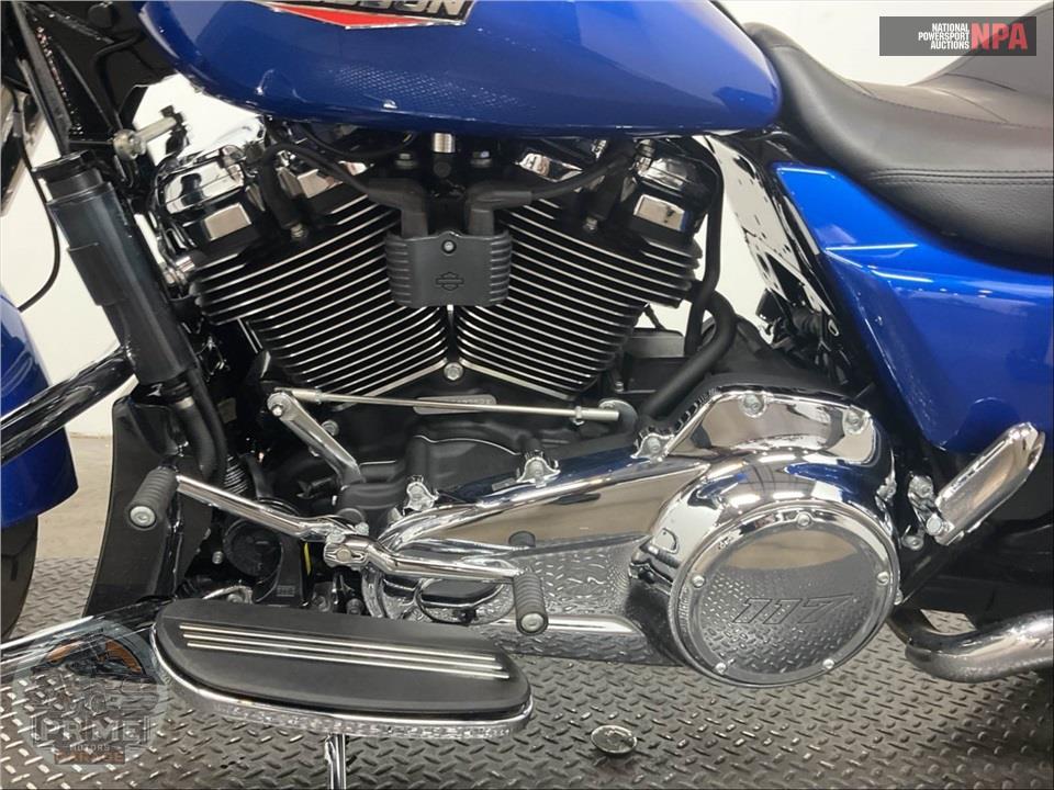 2025 Harley-Davidson FLHX STREET GLIDE — фото 7