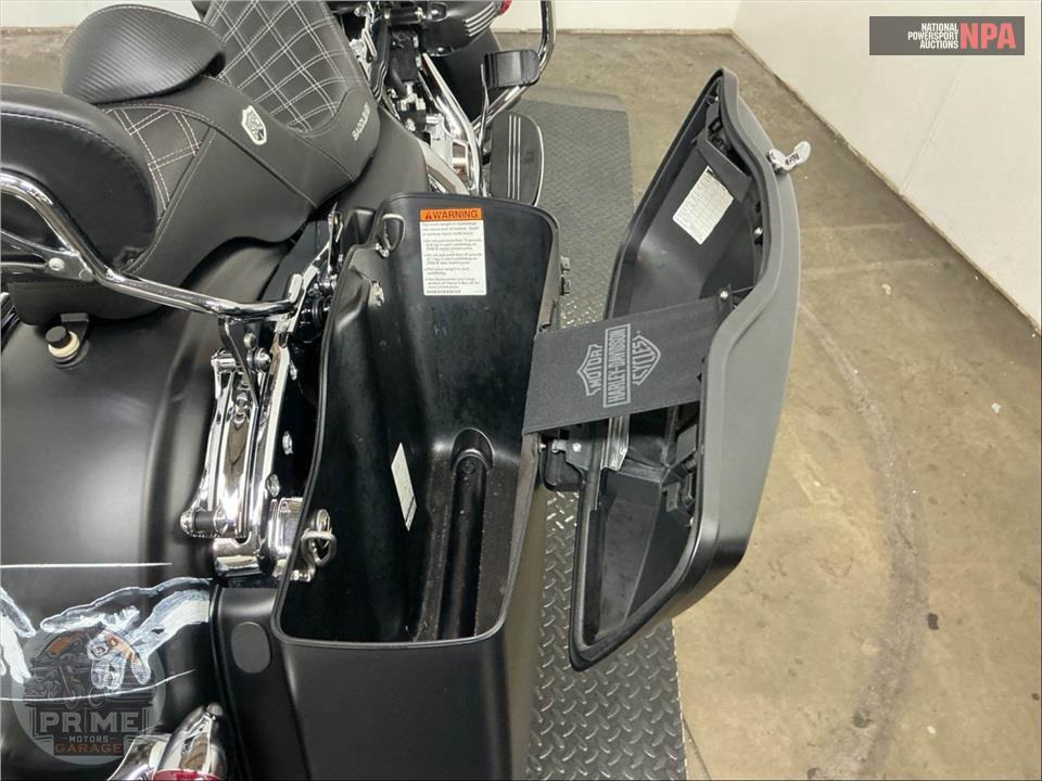2014 Harley-Davidson FLHX STREET GLIDE — фото 21