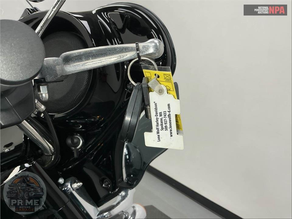 2021 Harley-Davidson FLHTK ULTRA LIMITED — фото 12