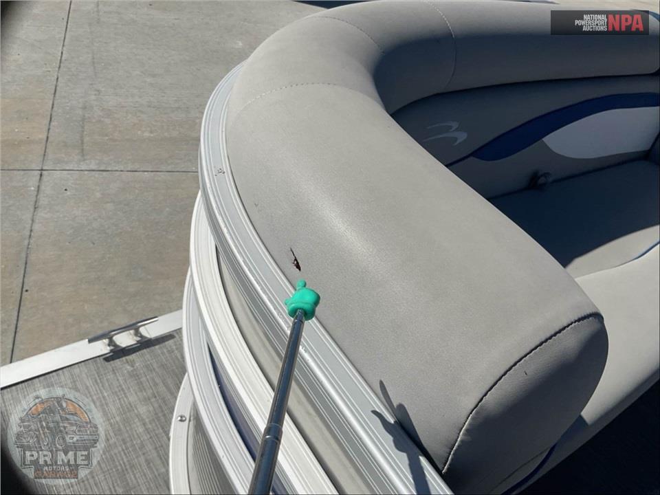 2023 Bennington Pontoons 22 SS(*) S SERIES L=23/E=1-150HP MERCURY OB — фото 43