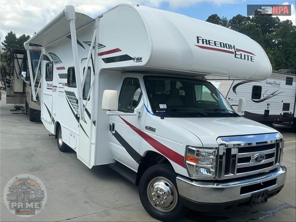 2020 Thor Motor Coach M-22HE E350-V10 - FREEDOM ELITE SERIES — фото 1