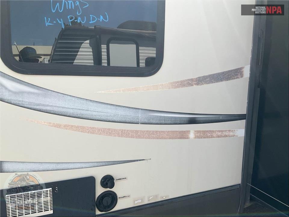 2017 Crossroads Rv M-250RB SUNSET TRAIL SUPER LITE SERIES — фото 30