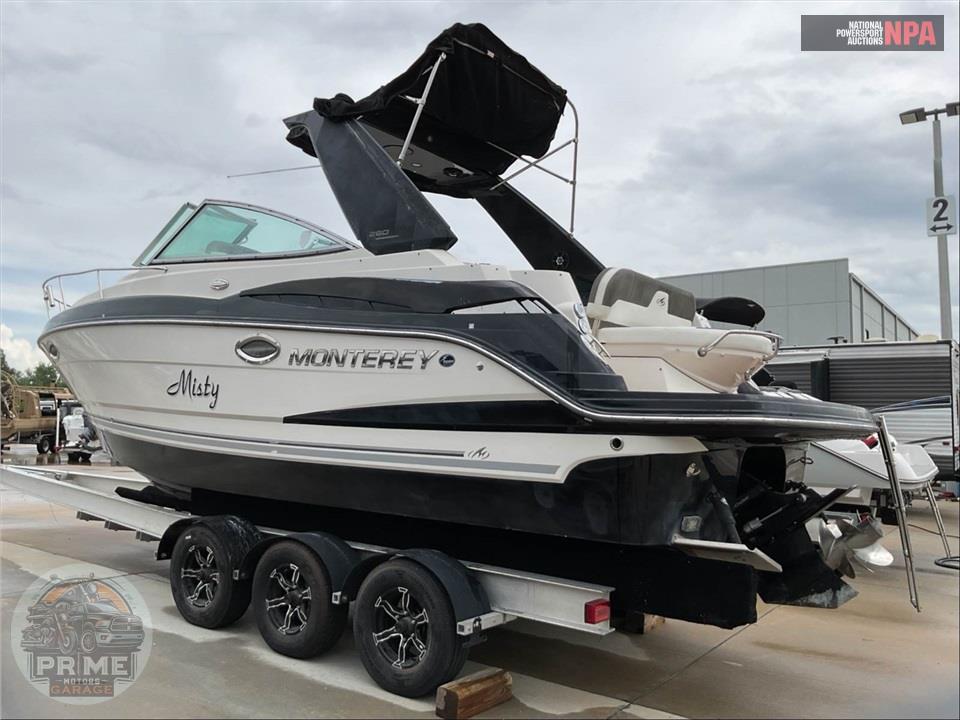 2014 Monterey Boat 260 SPORT YACHT L=28/E=1 300 HP MERC IB — фото 3
