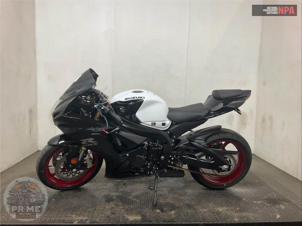 2024 Suzuki GSX-R750M4 — фото 3