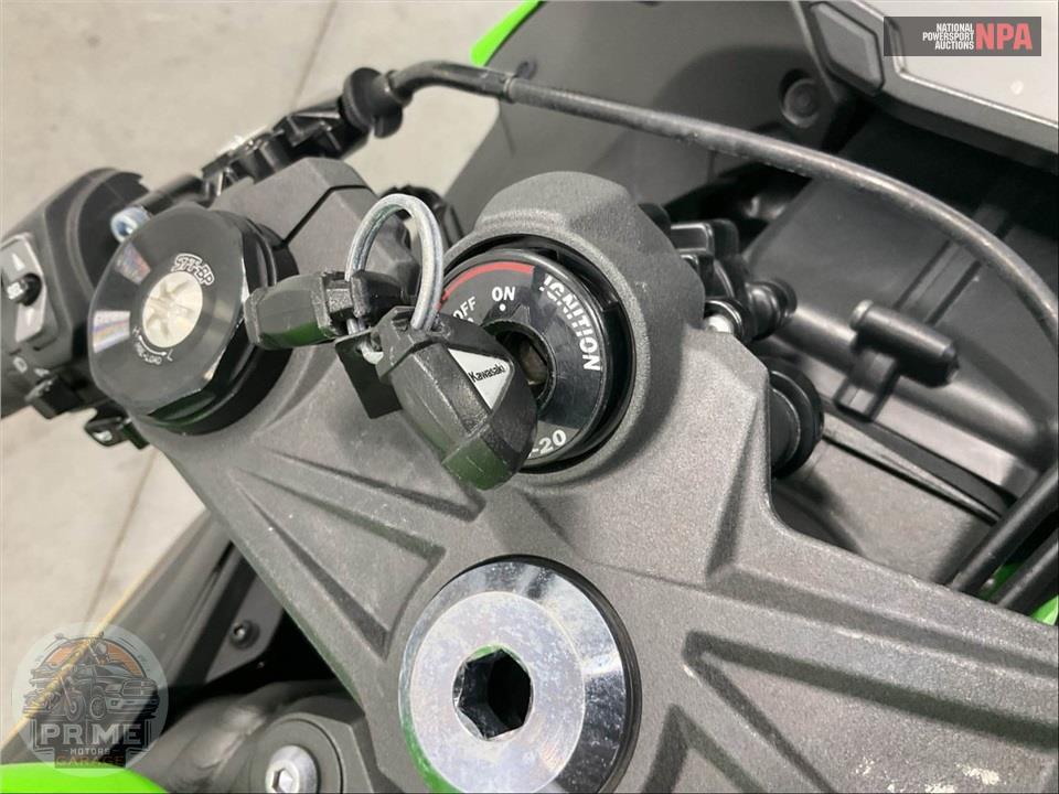 2025 Kawasaki ZX636JSFAL NINJA ZX-6R KRT (ABS) — фото 11