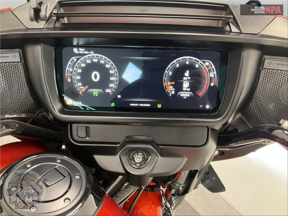 2025 Harley-Davidson FLHXU STEET GLIDE ULTRA — фото 5