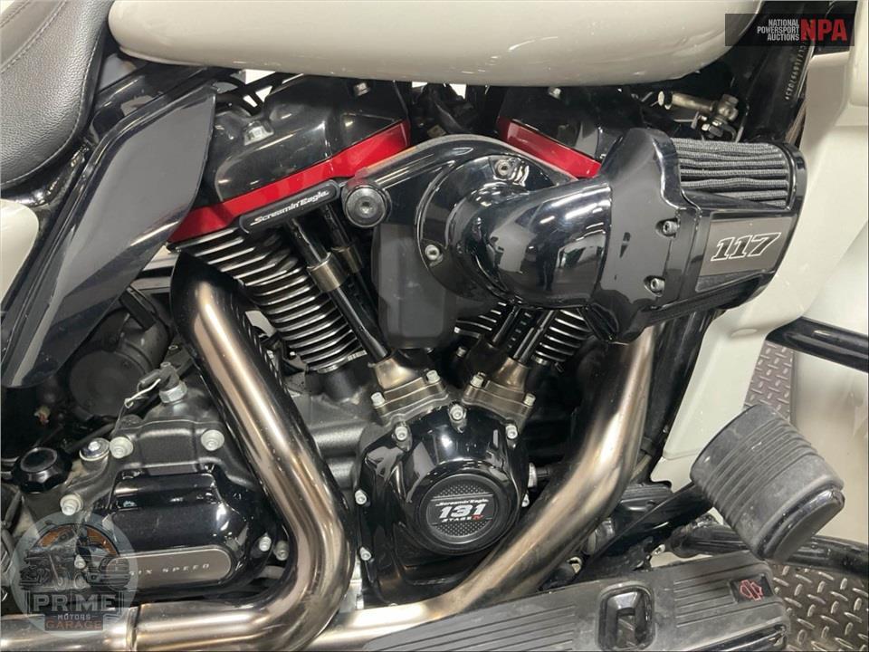2020 Harley-Davidson FLTRXSE CVO ROAD GLIDE — фото 7