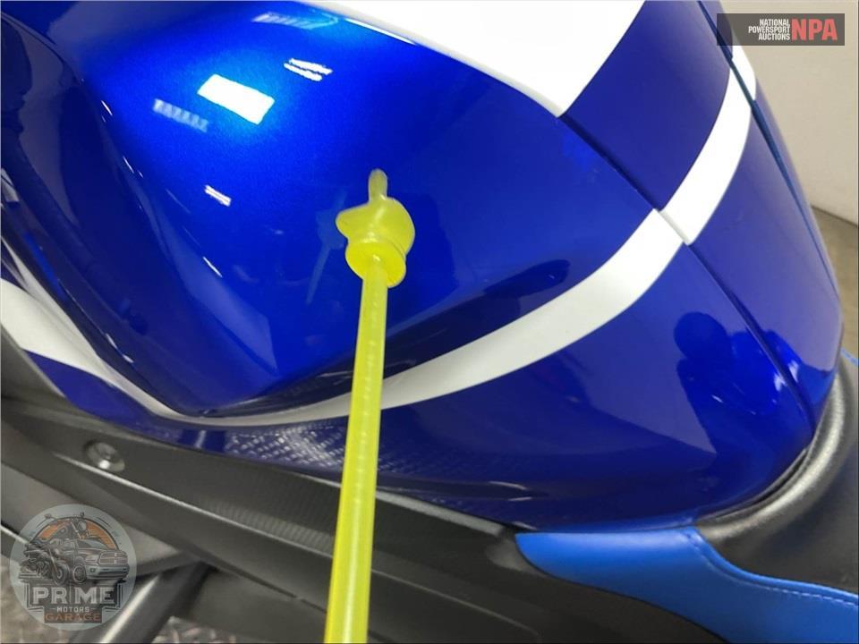 2017 Yamaha YZF-R3 — фото 22