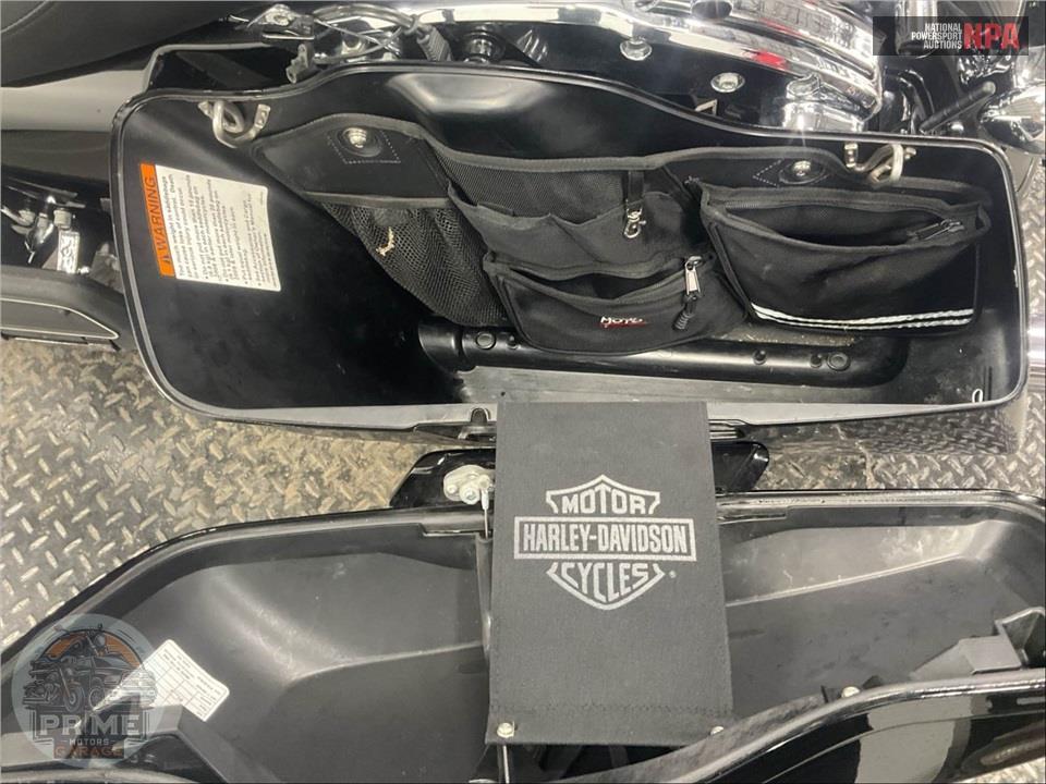 2014 Harley-Davidson FLHX STREET GLIDE — фото 17