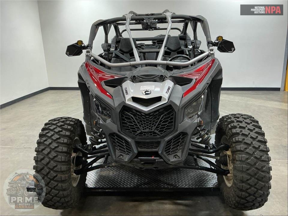 2024 Can-Am MAVERICK X3 MAX DS TURBO (RED AND SILVER) — фото 2