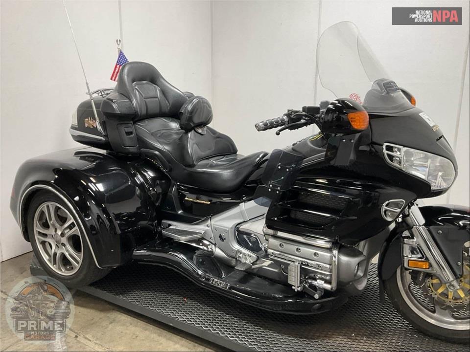 2002 Honda GL18002 GOLDWING — фото 13