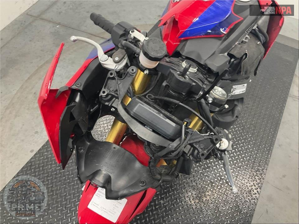 2023 Honda CBR1000RR — фото 41