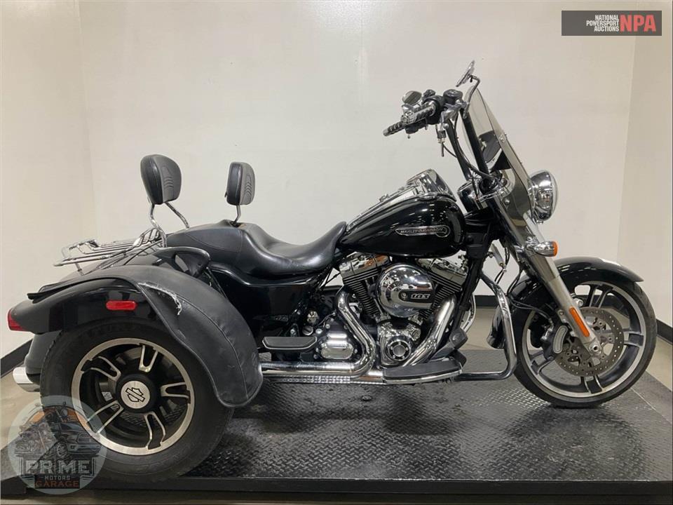2015 Harley-Davidson FLRT FREE WHEELER — фото 1