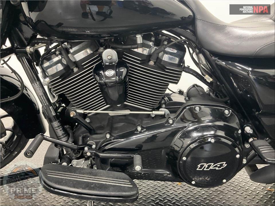 2019 Harley-Davidson FLTRXS ROAD GLIDE SPECIAL — фото 7