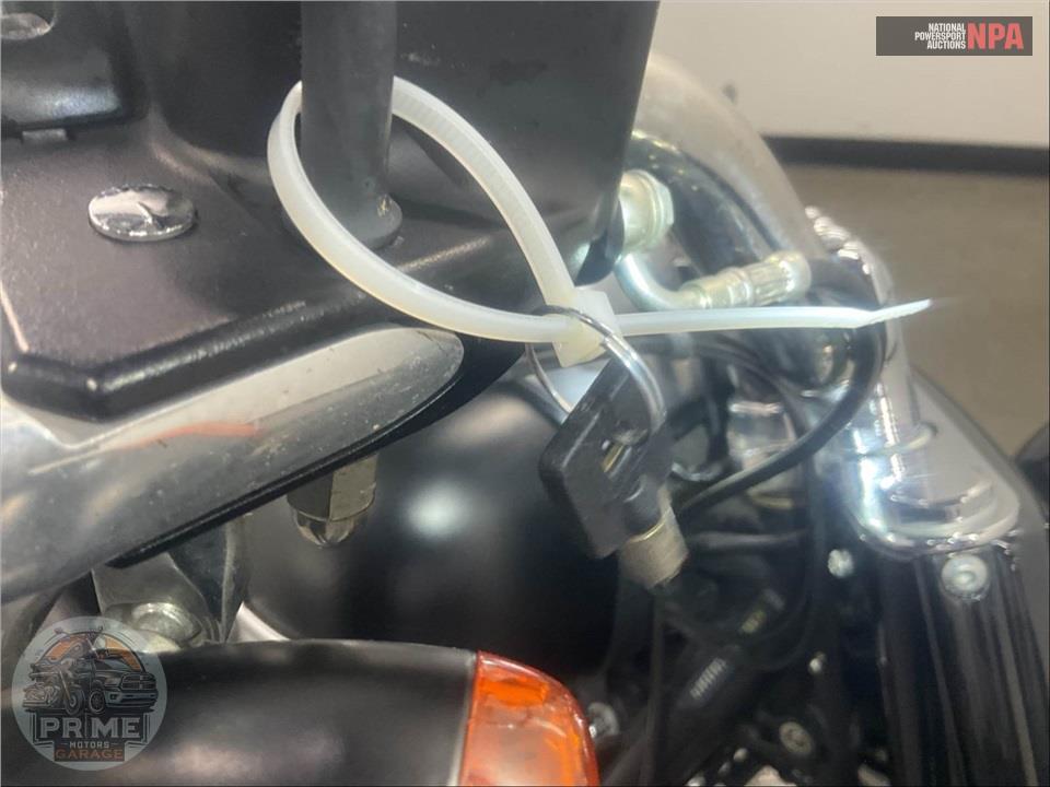 2015 Harley-Davidson FLSTFB FAT BOY LO — фото 12