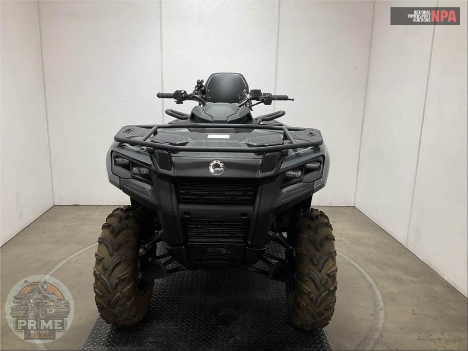 2023 Can-Am OUTLANDER MAX DPS 700 — фото 2