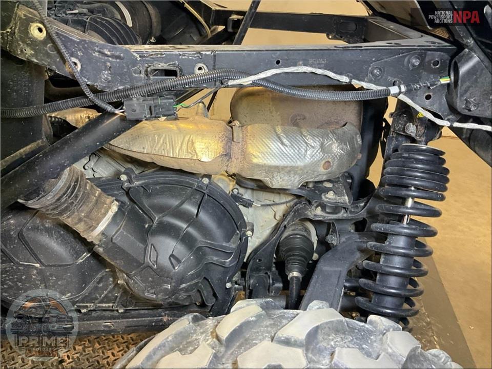 2024 Can-Am COMMANDER MAX XT 1000R — фото 10