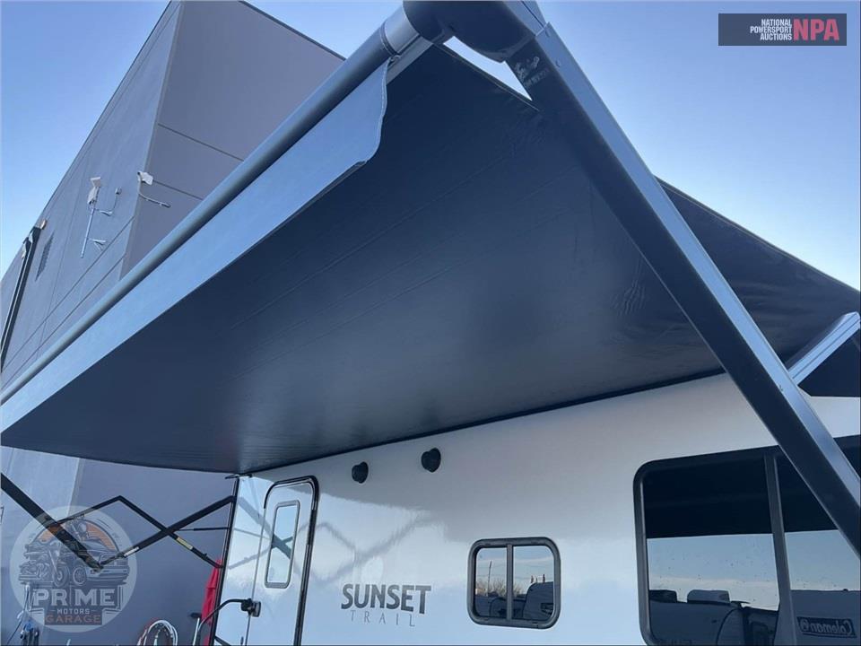2023 Crossroads Rv M-212 RB - SUNSET TRAIL SUPER LITE SERIES — фото 26