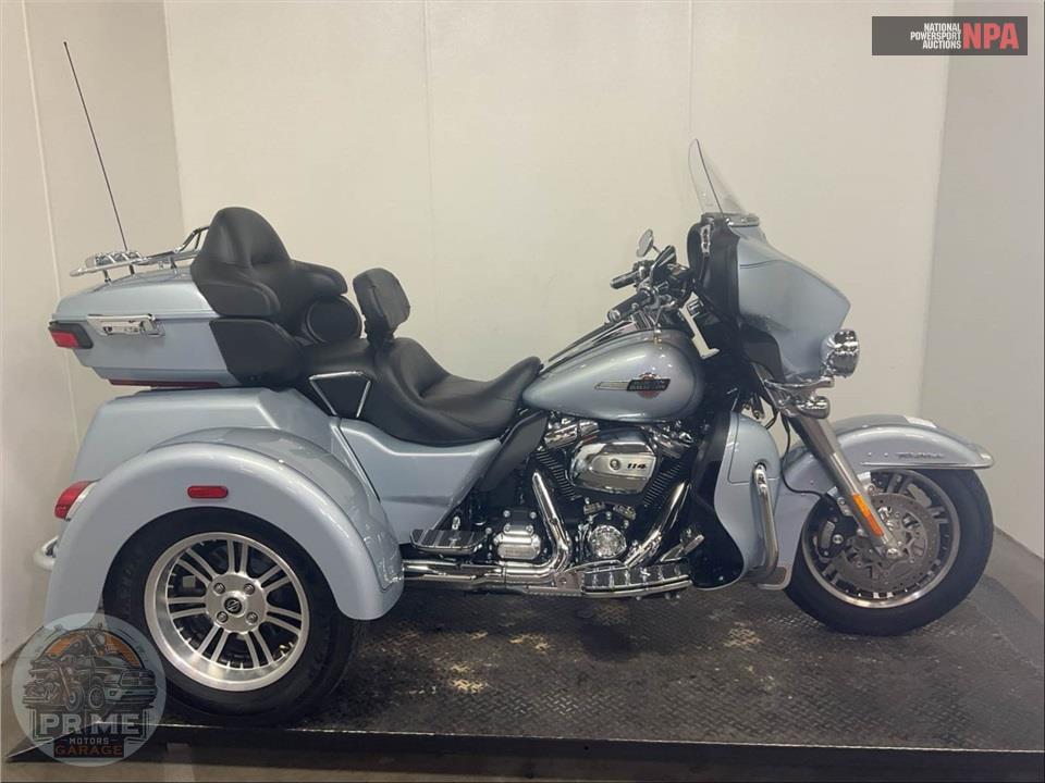 2023 Harley-Davidson FLHTCUTG TRI GLIDE ULTRA CLASSIC — фото 1