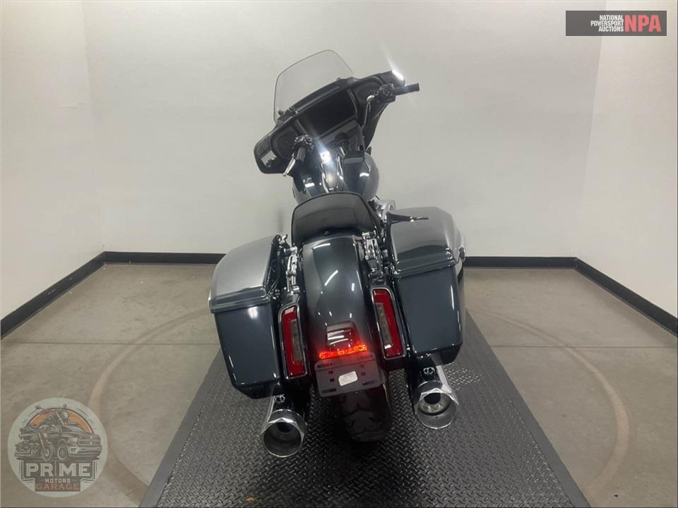 2025 Harley-Davidson FLHX STREET GLIDE — фото 4