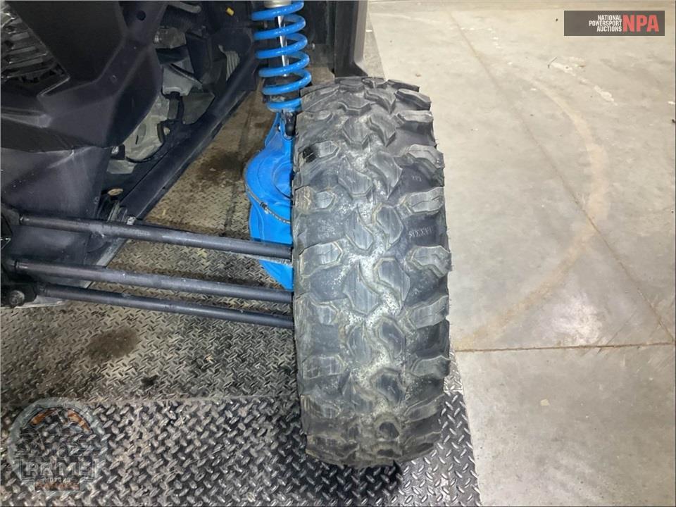 2023 Can-Am MAVERICK X3 MAX X DS TURBO RR 64 (BLACK ONLY) — фото 24