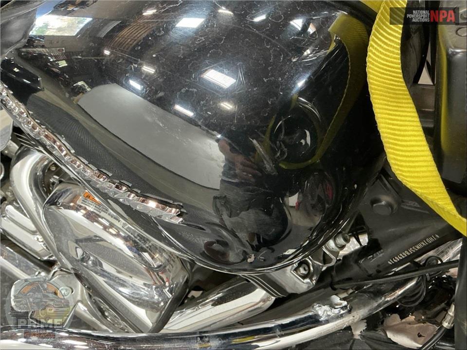 2015 Harley-Davidson FLTRX ROAD GLIDE — фото 20