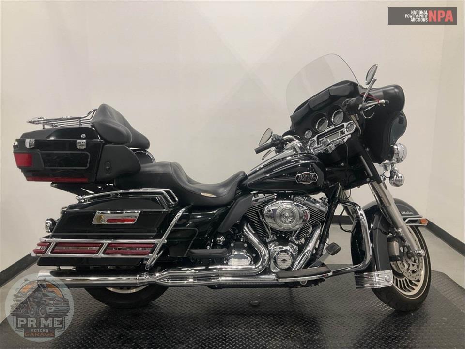 2012 Harley-Davidson FLHTCU UL CLSC EL GLIDE — фото 1