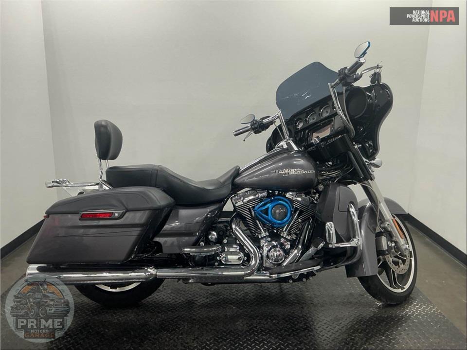 2015 Harley-Davidson FLHXS STREET GLIDE SPECIAL — фото 1
