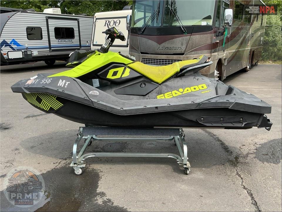 2023 Seadoo/Brp SPARK 2UP TRIXX — фото 3