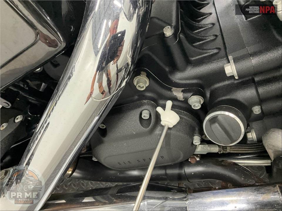 2016 Harley-Davidson FXDB STREET BOB — фото 10