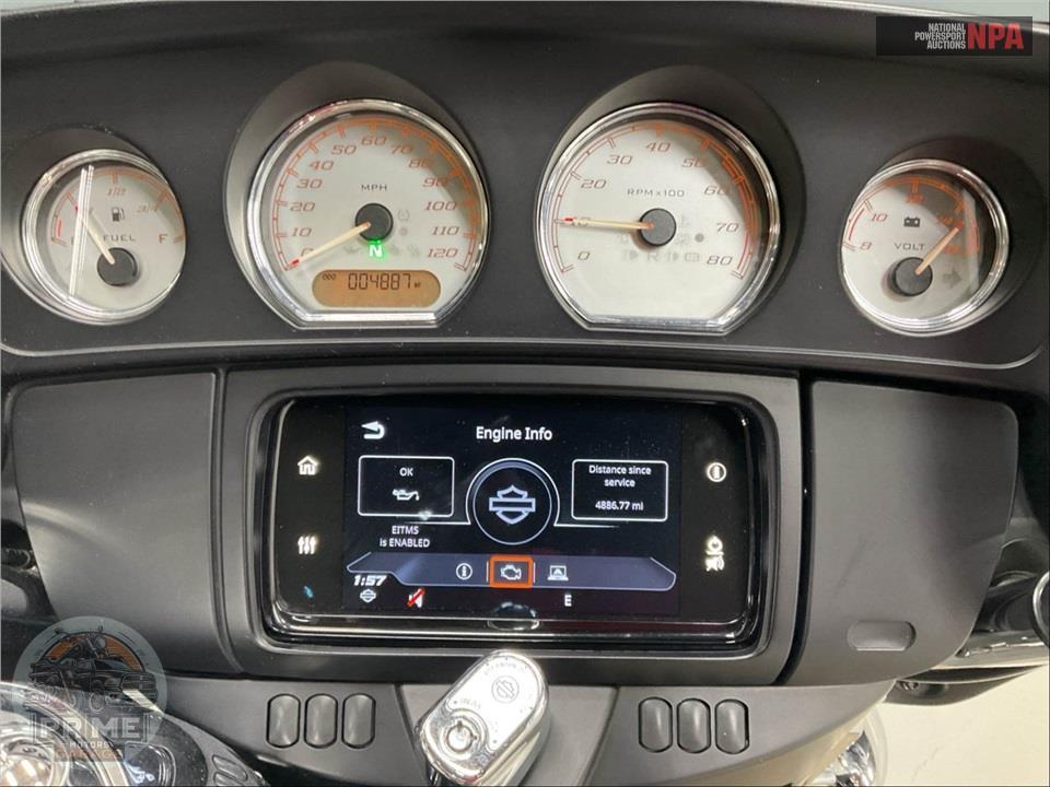 2019 Harley-Davidson FLHX STREET GLIDE — фото 5
