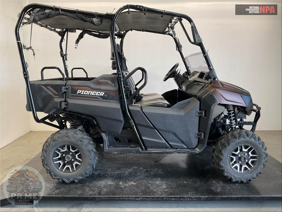 2021 Honda SXS700M4D PIONEER 4 DELUXE — фото 1