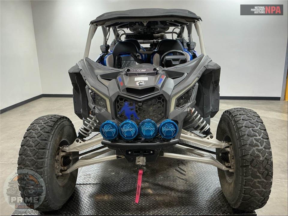 2023 Can-Am MAVERICK X3 MAX X RS TURBO RR 72 (BLUE/TAN/RED) — фото 2