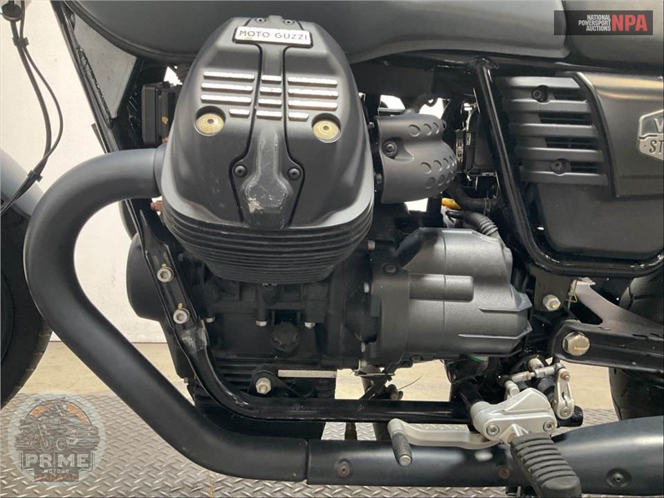 2020 Moto Guzzi V7 III STONE — фото 8