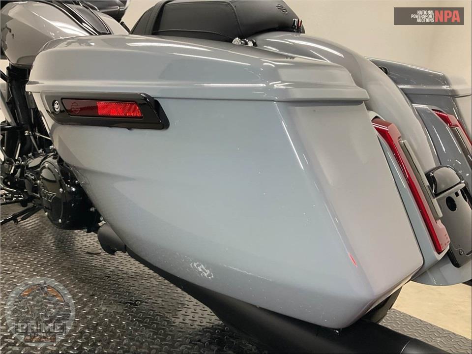 2025 Harley-Davidson FLTRX ROAD GLIDE — фото 13