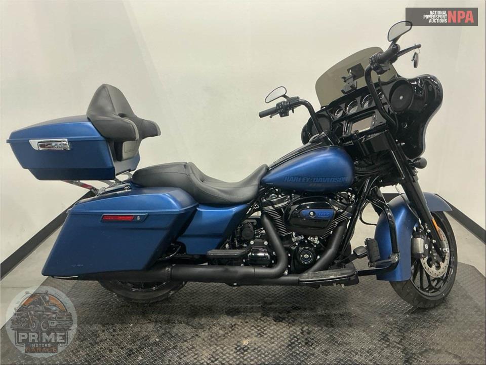 2018 Harley-Davidson FLHXS STREET GLIDE SPECIAL ANNIVERSARY — фото 1