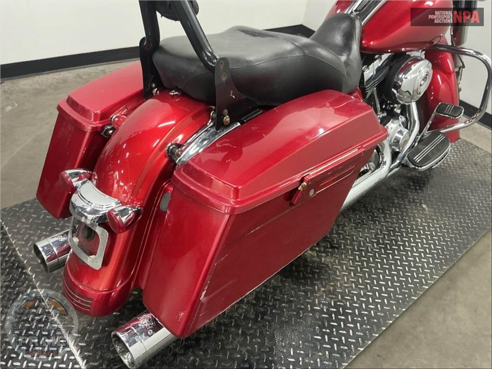 2013 Harley-Davidson FLHX STREET GLIDE — фото 24
