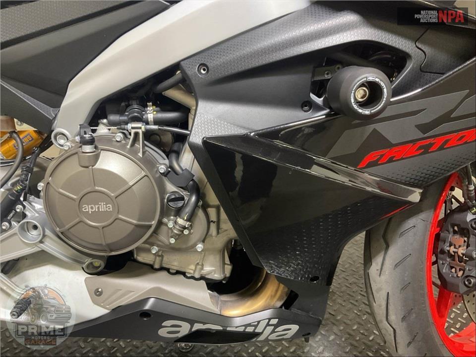 2026 Aprilia RS 660 FACTORY — фото 5