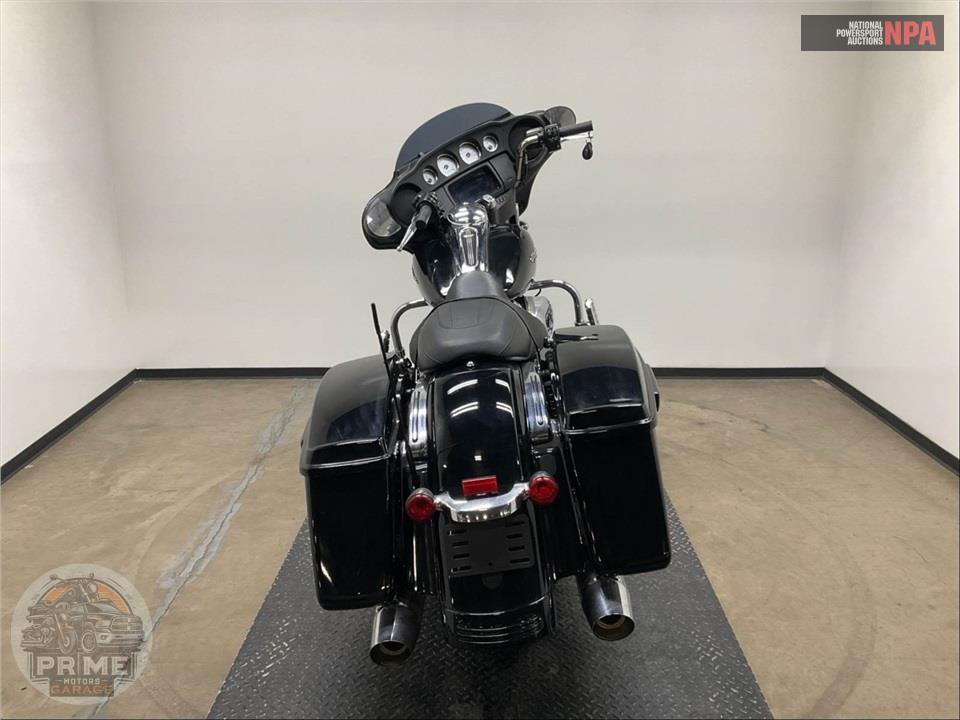 2019 Harley-Davidson FLHX STREET GLIDE — фото 4